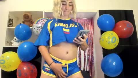 Snapshot of wanderlust_xxx chatting on 7, 7, 2026 Sarah Catalina Amado. Wanderlust online show from 7, 7, 2026