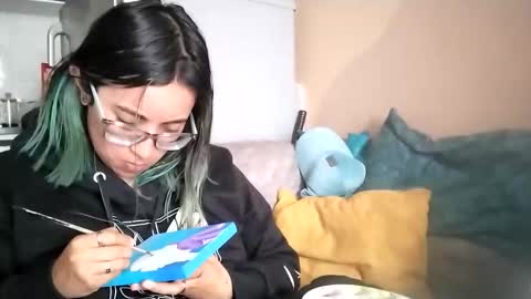 Waningrose  Lu online show from 6, 11, 2025