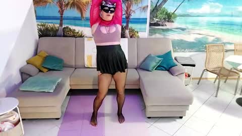 Snapshot of wannafeelitall chatting on 3, 1, 2025 Emilia inst online show from 3, 1, 2025