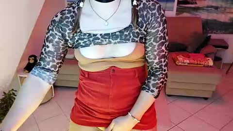 Snapshot of wannafeelitall chatting on 6, 1, 2025 Emilia inst online show from 6, 1, 2025