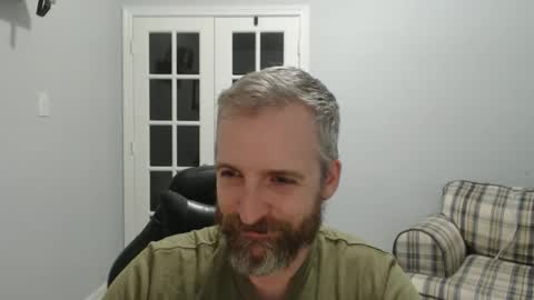 want2makeyouhappy06 online show from 5, 5, 2026