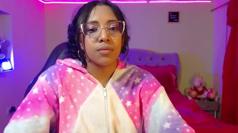 Snapshot of warisgoddes chatting on 12, 12, 2024 EMILY online show from 12, 12, 2024