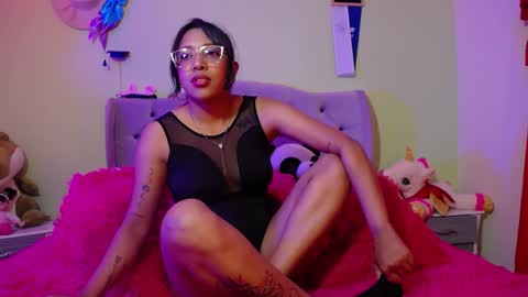 Snapshot of warisgoddes chatting on 16, 1, 2025 EMILY online show from 16, 1, 2025