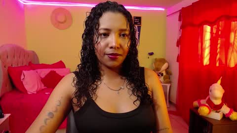 Snapshot of warisgoddes chatting on 2, 2, 2025 EMILY online show from 2, 2, 2025