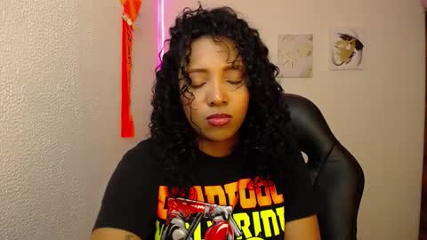 Snapshot of warisgoddes chatting on 23, 2, 2025 EMILY online show from 23, 2, 2025