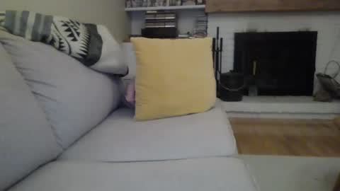 Snapshot of warmdick666 chatting on 6, 2, 2025 warmdick666 online show from 6, 2, 2025