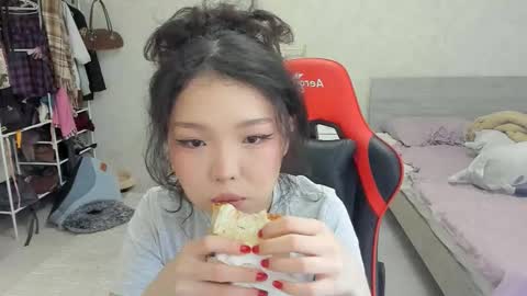 Snapshot of wastforu chatting on 20, 11, 2025 wastforu online show from 20, 11, 2025