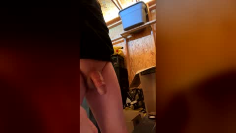 Snapshot of watch_me_cum_5 chatting on 7, 3, 2026 watch_me_cum_5 online show from 7, 3, 2026