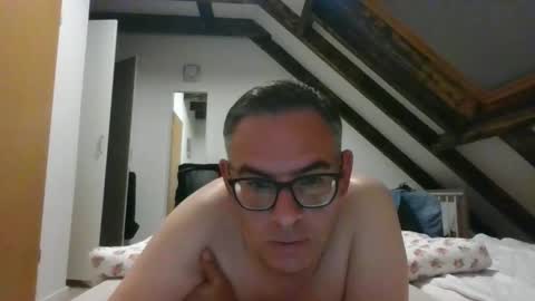 Snapshot of watchmecum78 chatting on 19, 9, 2025 watchmecum78 online show from 19, 9, 2025