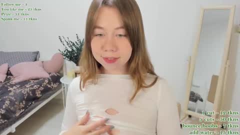 Snapshot of watermelon_sugar_ chatting on 4, 3, 2025 Tess Pls support me with Can we reach 155 my favorite number online show from 4, 3, 2025