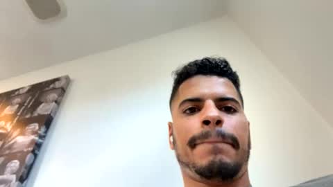 Snapshot of waveyyguyy chatting on 28, 11, 2025 Big Dick Papi online show from 28, 11, 2025