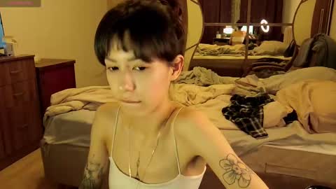 Snapshot of wavy_nights chatting on 1, 12, 2024 Mina online show from 1, 12, 2024