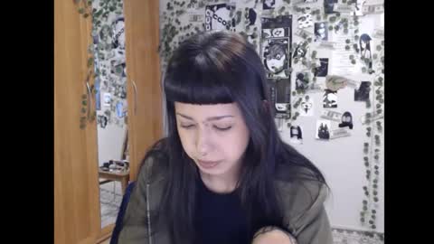 Snapshot of wavy_nights chatting on 14, 10, 2025 Mina online show from 14, 10, 2025