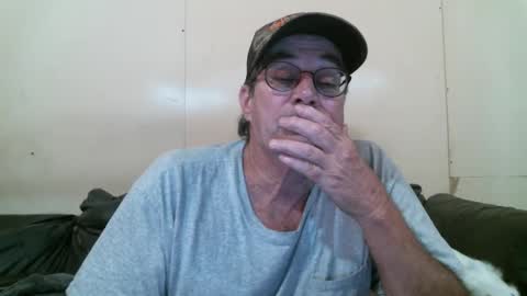 Snapshot of wbfarm chatting on 3, 10, 2025 WB Farm online show from 3, 10, 2025