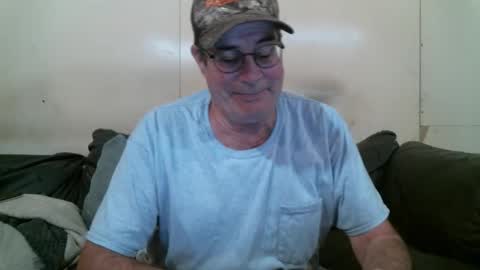 Snapshot of wbfarm chatting on 4, 12, 2025 WB Farm online show from 4, 12, 2025