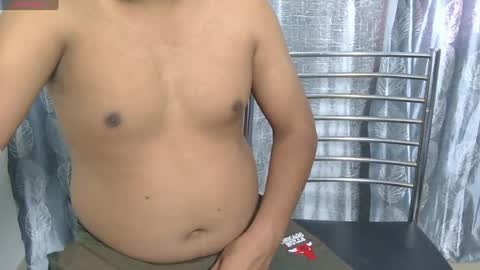 Snapshot of we_are_indian chatting on 11, 5, 2026 khushiwife kabirhubby kavyasexy gf online show from 11, 5, 2026