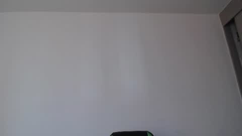 Snapshot of we_n_you chatting on 7, 7, 2026 Trixie 3 online show from 7, 7, 2026