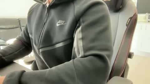 Weapon X online show from 22, 9, 2025