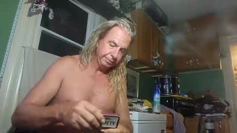 Snapshot of weber444 chatting on 29, 9, 2025 weber444 online show from 29, 9, 2025