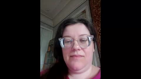 Snapshot of webgirl2 chatting on 17, 11, 2025 Marina online show from 17, 11, 2025