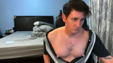 Snapshot of webslingxxxx chatting on 18, 7, 2026 webslingxxxx online show from 18, 7, 2026