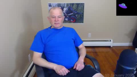 Snapshot of weird_chris chatting on 10, 1, 2026 Chris online show from 10, 1, 2026