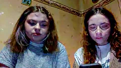 Snapshot of welctotheend chatting on 22, 11, 2025 welctotheend online show from 22, 11, 2025
