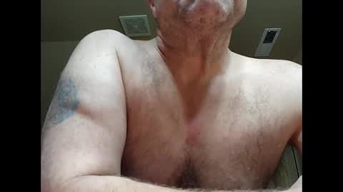 Snapshot of welderod chatting on 1, 11, 2025 welderod online show from 1, 11, 2025