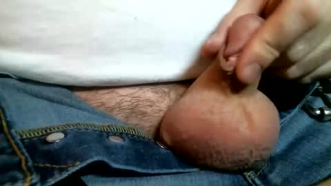 Snapshot of wellandwelland chatting on 24, 11, 2025 wellandwelland online show from 24, 11, 2025