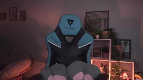 little girl who is always rightLisa online show from 21, 2, 2025