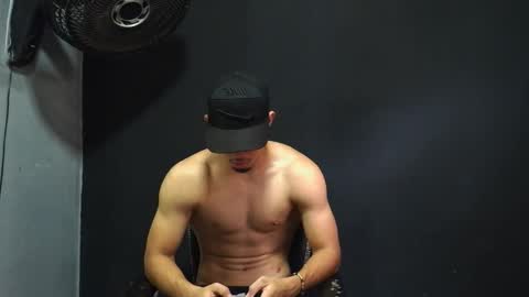 wesley_77 online show from 20, 3, 2026