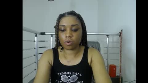 Snapshot of wet_juicypussy chatting on 2, 1, 2025 queen online show from 2, 1, 2025