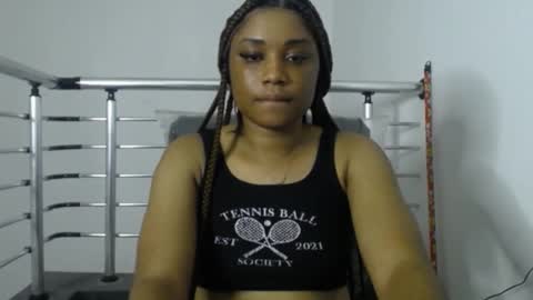 Snapshot of wet_juicypussy chatting on 2, 1, 2025 queen online show from 2, 1, 2025