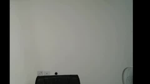 Snapshot of wet_juicypussy chatting on 5, 1, 2025 queen online show from 5, 1, 2025