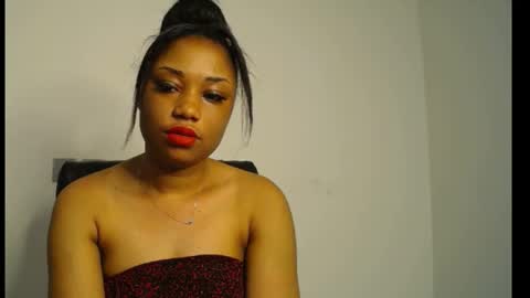 Snapshot of wet_juicypussy chatting on 14, 1, 2025 queen online show from 14, 1, 2025