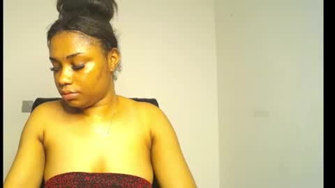 Snapshot of wet_juicypussy chatting on 17, 1, 2025 queen online show from 17, 1, 2025