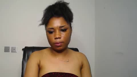 Snapshot of wet_juicypussy chatting on 20, 1, 2025 queen online show from 20, 1, 2025