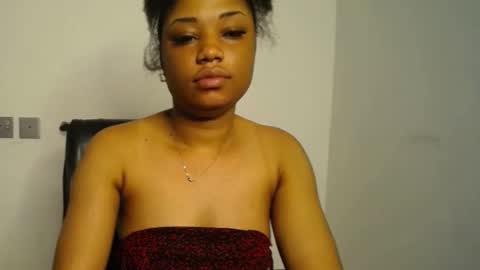 Snapshot of wet_juicypussy chatting on 21, 1, 2025 queen online show from 21, 1, 2025