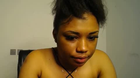 Snapshot of wet_juicypussy chatting on 21, 1, 2025 queen online show from 21, 1, 2025