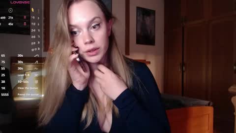 Lana online show from 15, 10, 2025
