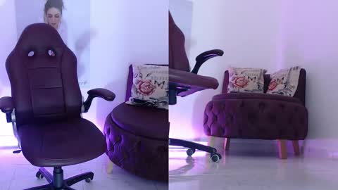 Snapshot of wet_liss chatting on 5, 11, 2025 Diva online show from 5, 11, 2025