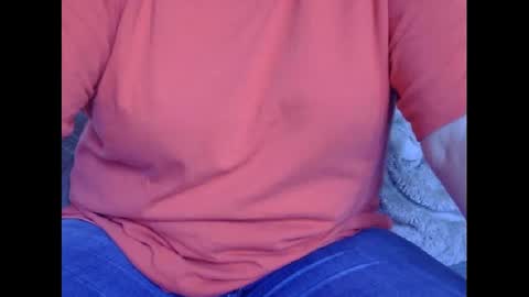 wet_pants2022 online show from 27, 2, 2025