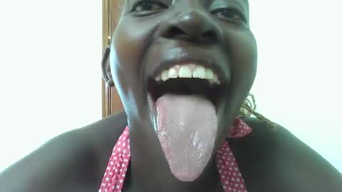 Snapshot of wet_pussy2025 chatting on 27, 11, 2025 wet_pussy2025 online show from 27, 11, 2025