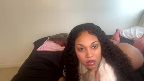 SheSquirts online show from 6, 10, 2025