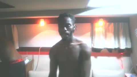 Snapshot of wetdreamsz101 chatting on 27, 11, 2025 wetdreamz101 online show from 27, 11, 2025