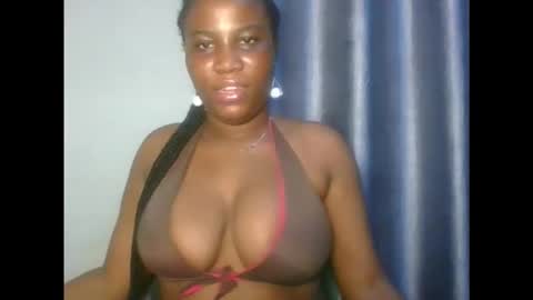 Snapshot of wetfatpussy_ chatting on 22, 10, 2025 wetfatpussy_ online show from 22, 10, 2025