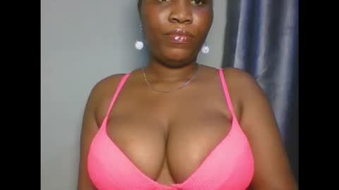 Snapshot of wetfatpussy_ chatting on 24, 10, 2025 wetfatpussy_ online show from 24, 10, 2025