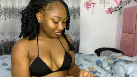 Snapshot of wetty523013 chatting on 17, 6, 2026 wetty523013 online show from 17, 6, 2026