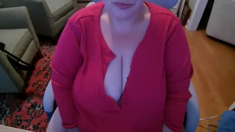 Snapshot of wetwordsonly chatting on 28, 5, 2026 WetWordsOnly online show from 28, 5, 2026