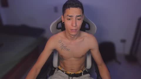 Snapshot of wexx_ chatting on 11, 9, 2025 wex online show from 11, 9, 2025